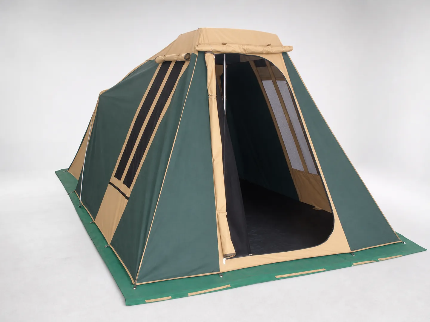 Family Tent with Rear Room — Additional construction view