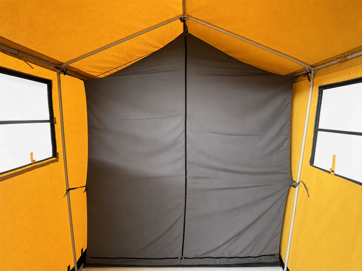 Mountaineering Expedition Tent — Additional construction view