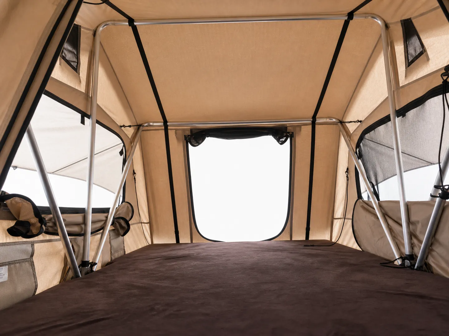 Rooftop Tent — Additional construction view
